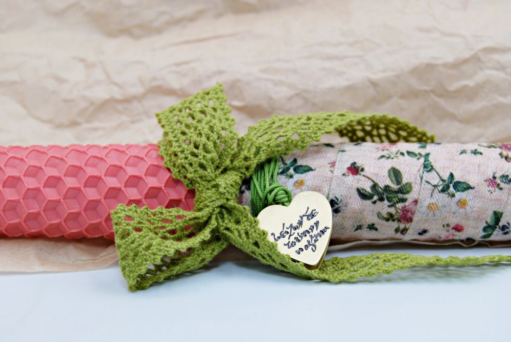 ΒΡΑΧΙΟΛΙ <span>Καρδιά σε ροζ μελισσοκέρι</span>