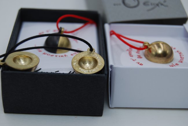 ΚΡΕΜΑΣΤΟ <span>2026 "δίχρωμο" μπρούντζος</span>